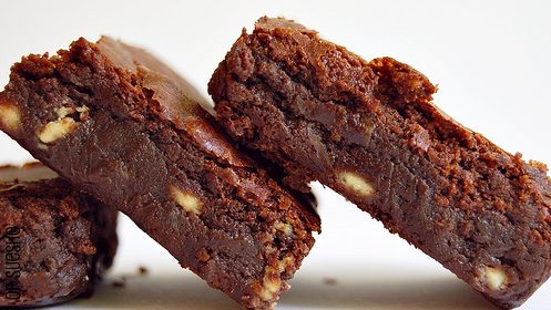 White Chocolate Chip Brownies - Fresh Ideas