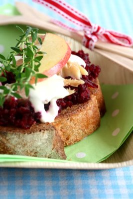 Beet Crostini With Smoked Trout Healthy Food Ideas