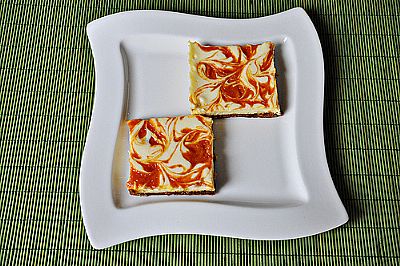 Fresh Ideas - Apricot Swirl Baked Cheesecake